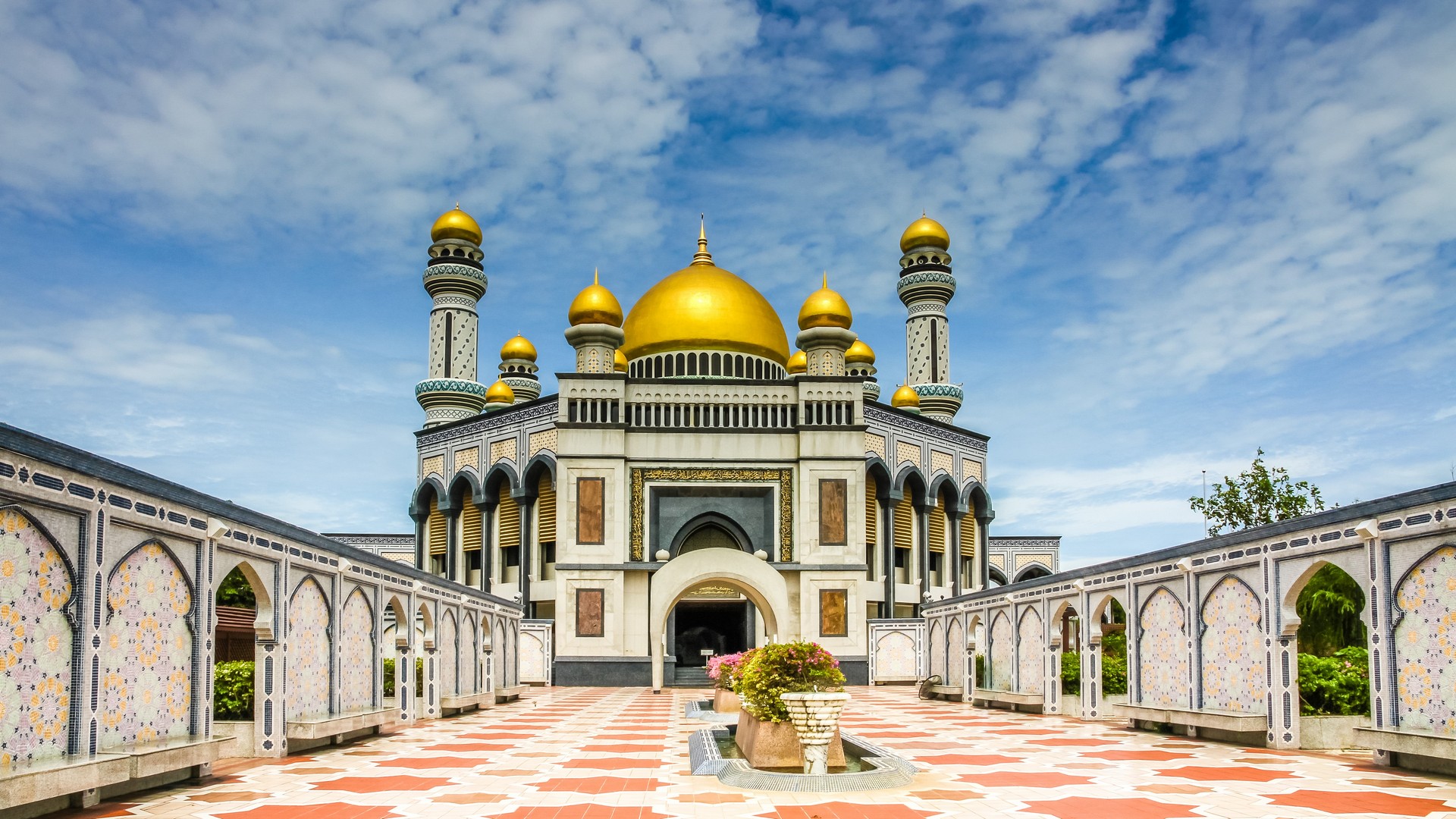 Jame' Asr Hassanil Bolkiah Mosque